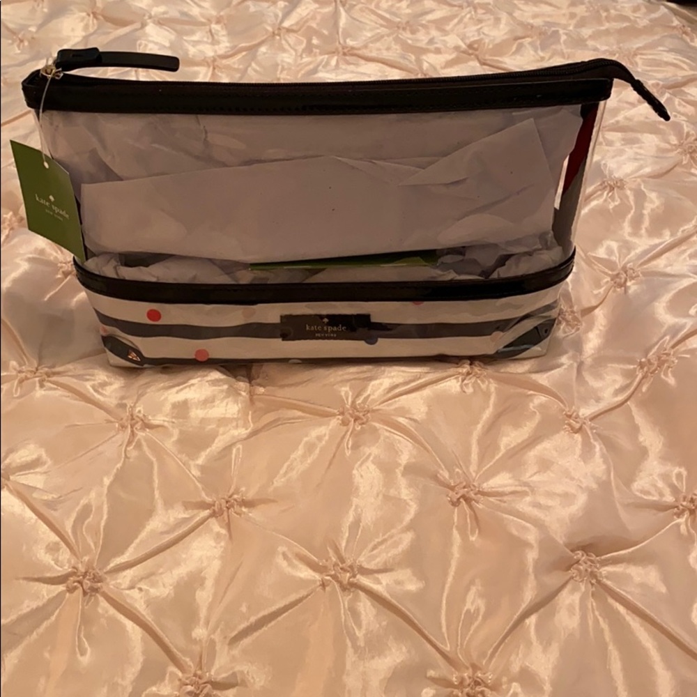 NWT kate spade :: Brook Place Cosmetic Case
